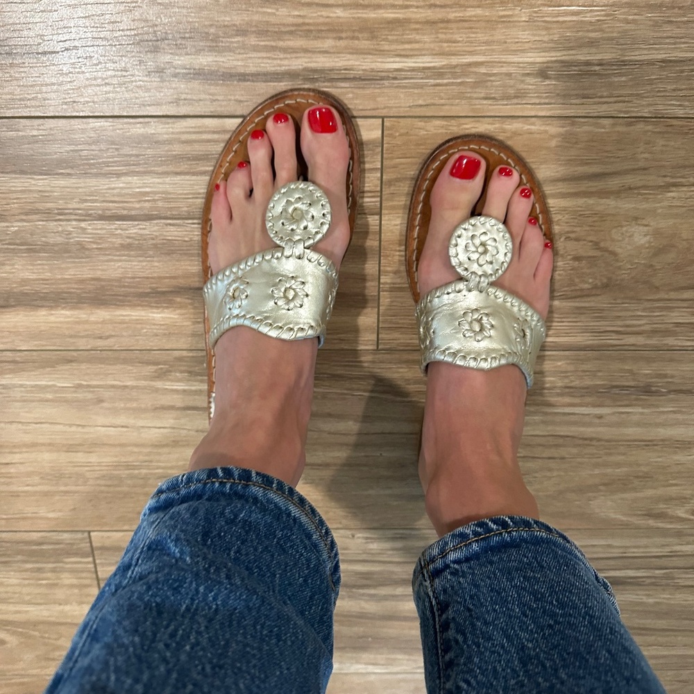 Jack Rodgers "Jacks" Platinum Flat Sandal Sz 7